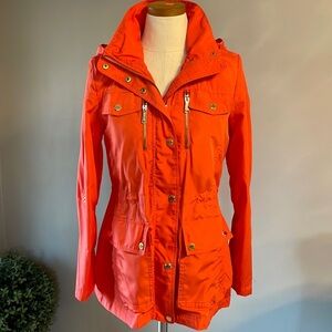 MICHAEL KORS woman’s trench coat / lightweight jacket GOLD HARDWARE size XS